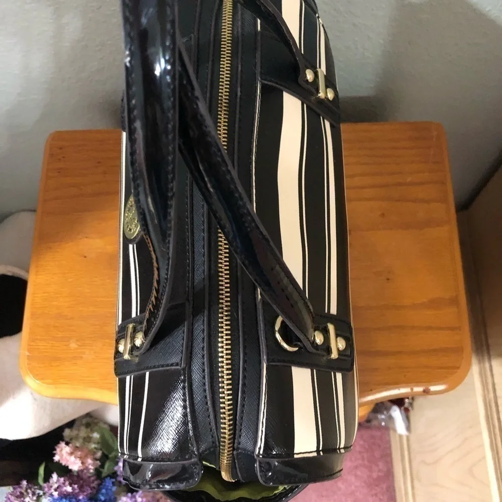 ANNE Klein doctor style bag